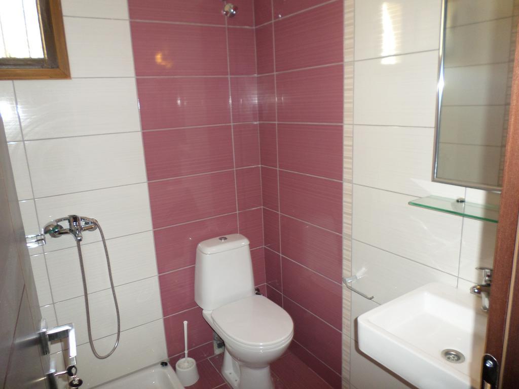 Krystallia Apartments Dassia  Ngoại thất bức ảnh